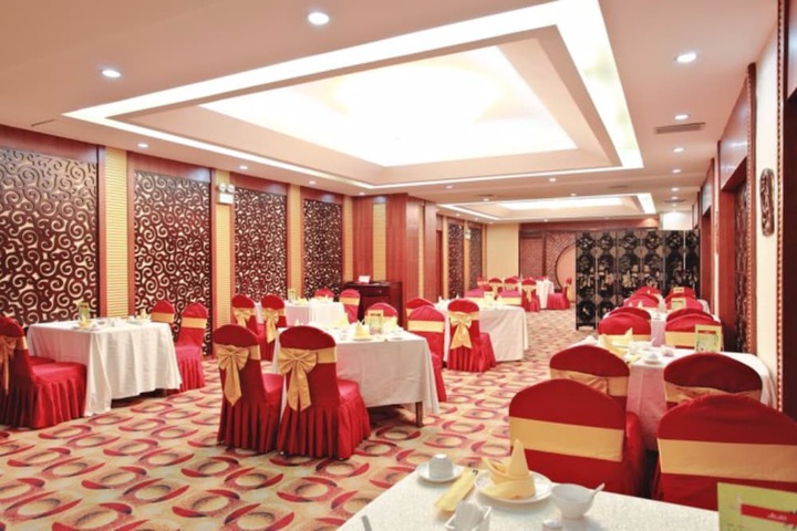 Hotel Interior 6 of 60
