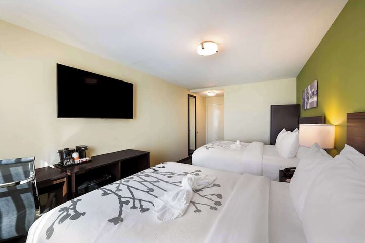 Room 19 of 40