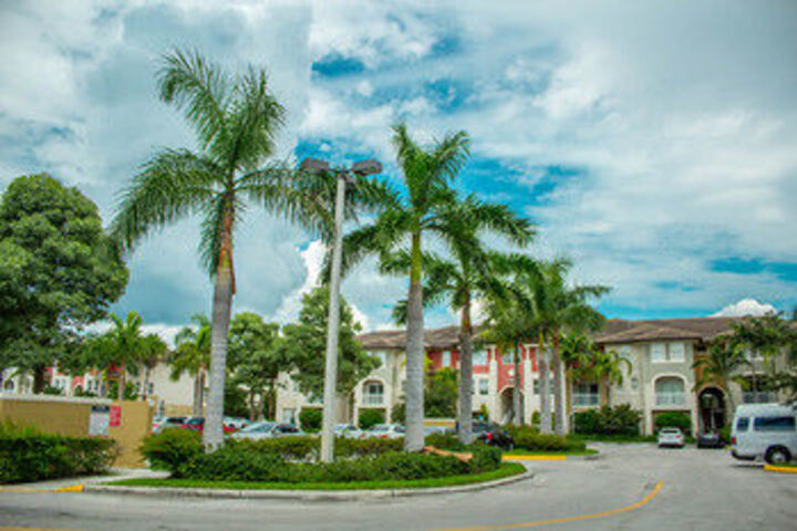 Photo of Servirents at Doral