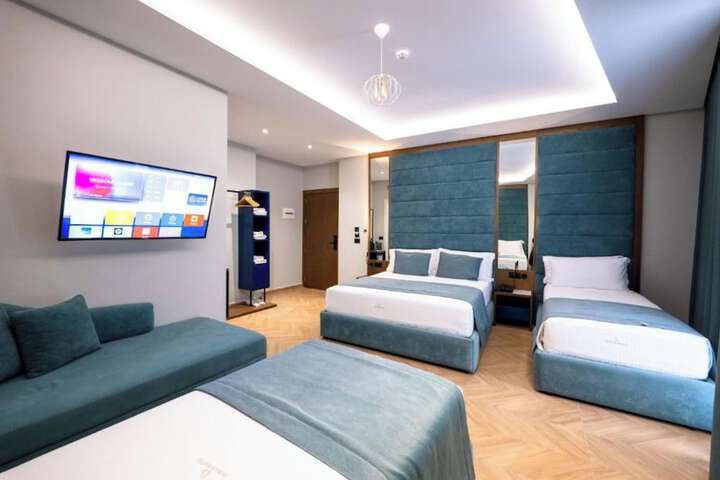 Room 75 of 265