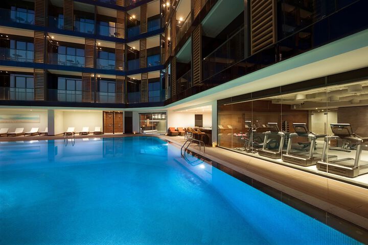 Pool 28 of 65