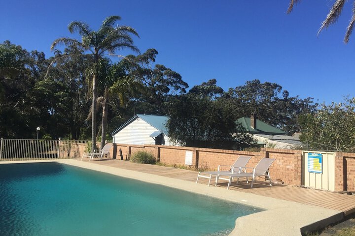 Pool 16 of 37