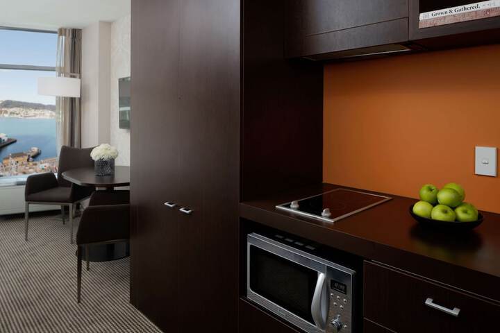 Room 20 of 90