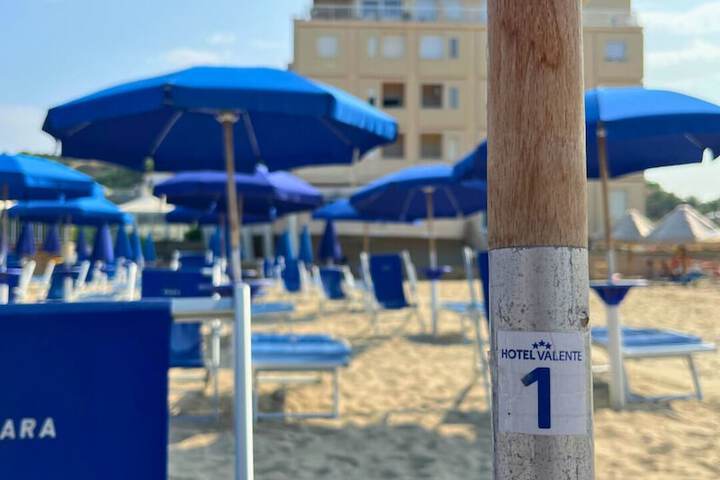 Beach 37 of 39