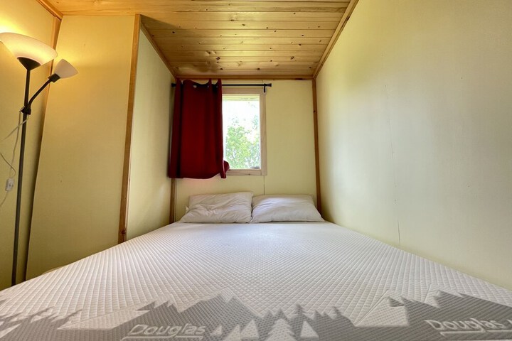 Room 21 of 139