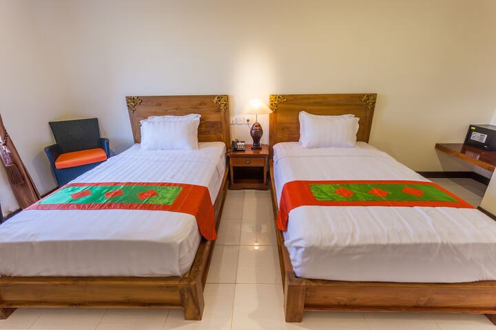 Room 3 of 36