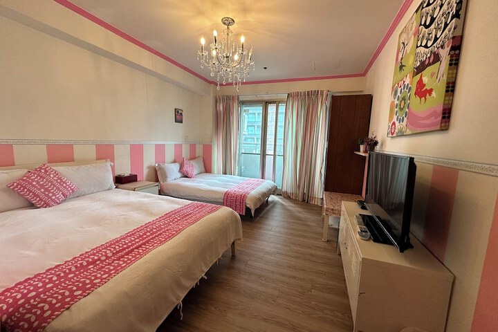 Room 18 of 45