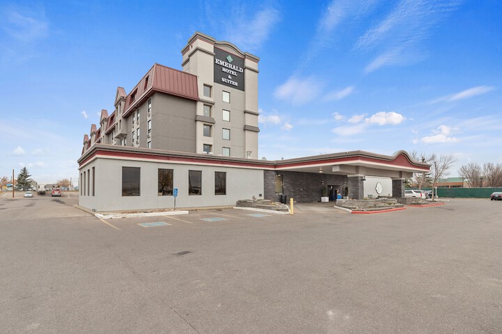 Hotel Entry