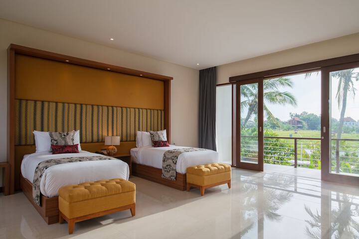Room 12 of 61