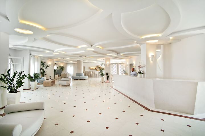 Hotel Lobby