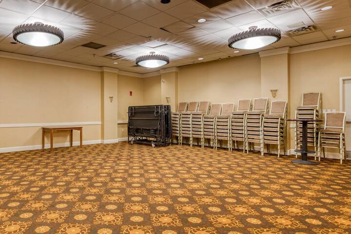 Banquet hall