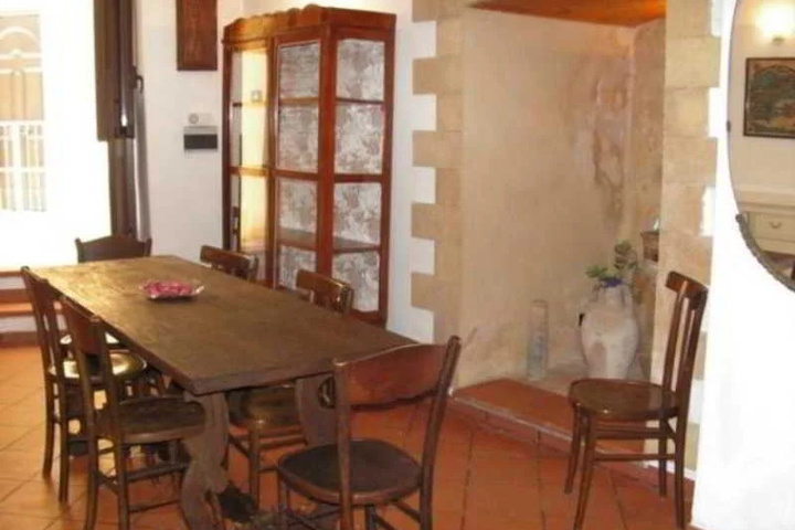 Casa Castelli