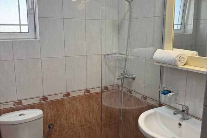 Room 44 of 59