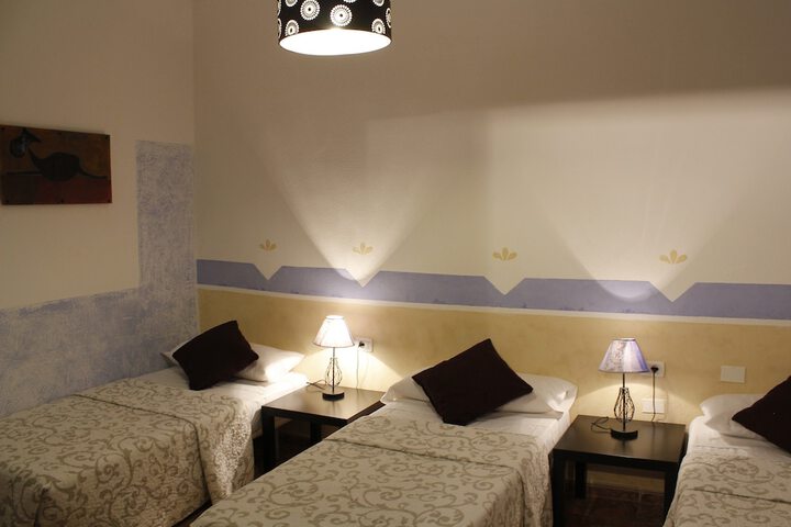 Room 3 of 50