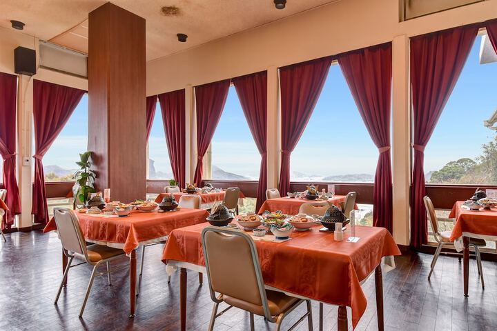 Dining 60 of 84