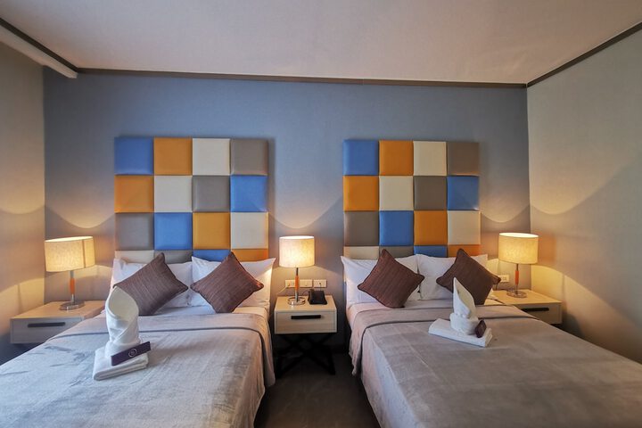 Room 14 of 21