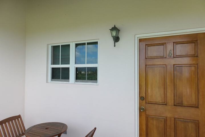 Room 4 of 38