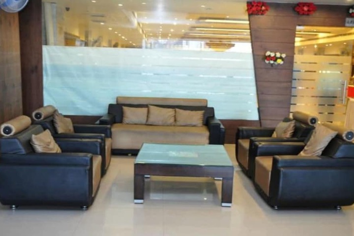 Hotel Himalya