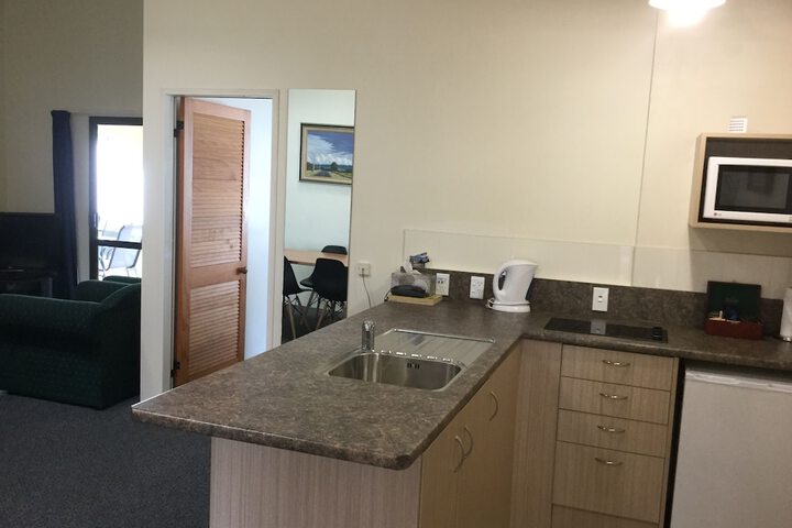 Room 4 of 58