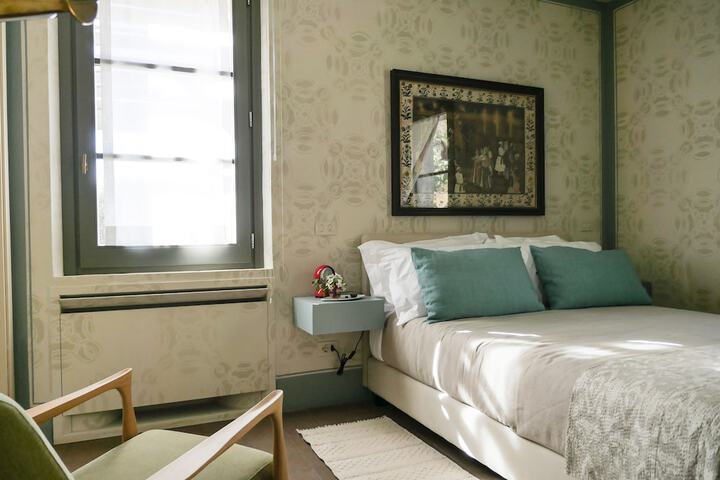 Room 14 of 51