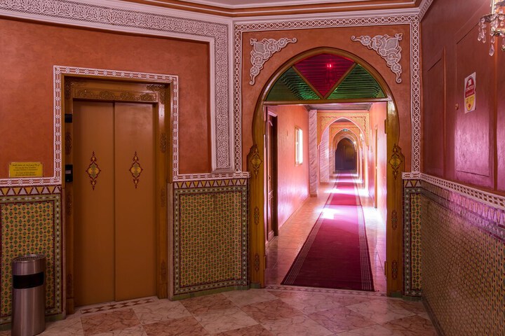 Ballroom/Hall 26 of 34