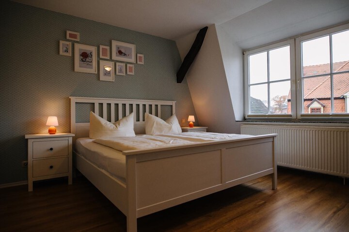 Room 12 of 61
