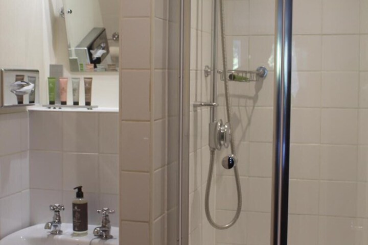 Bath Photo