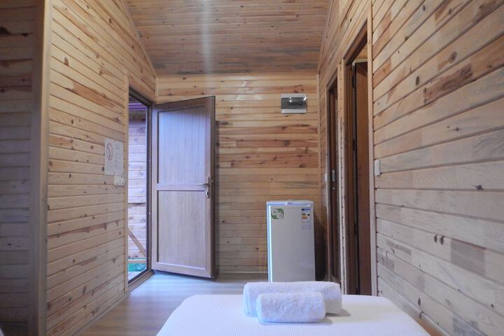 Room 10 of 49