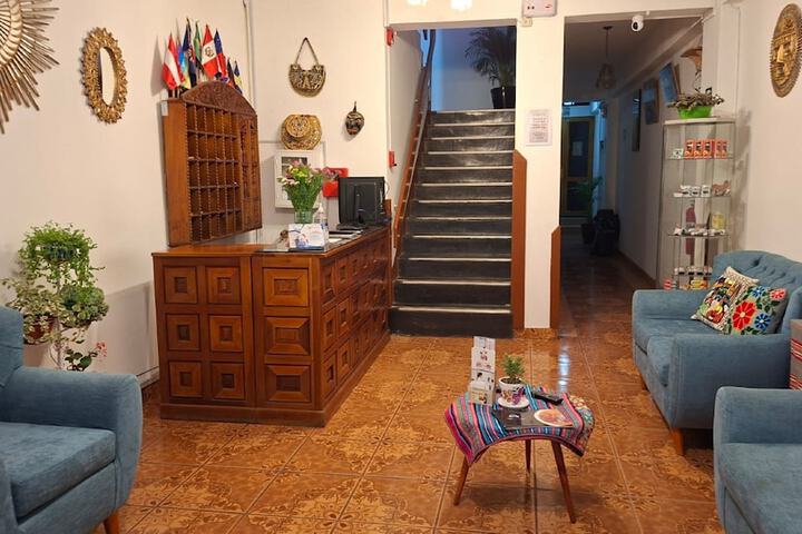 Room 17 of 34