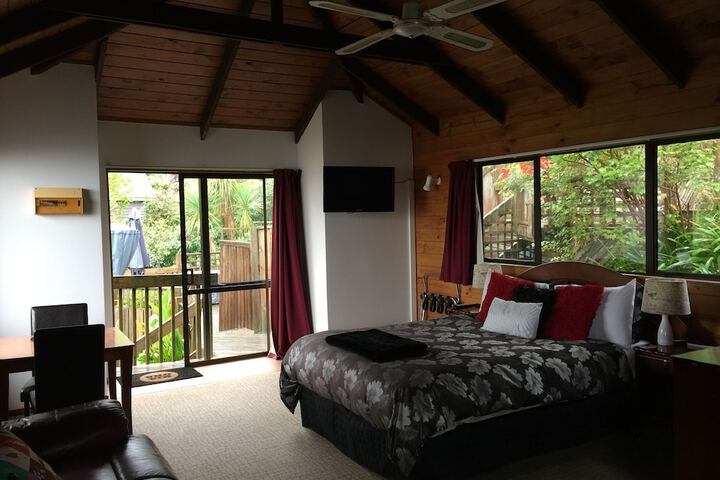 Room 19 of 59