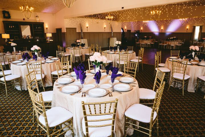 Ballroom/Hall 116 of 121