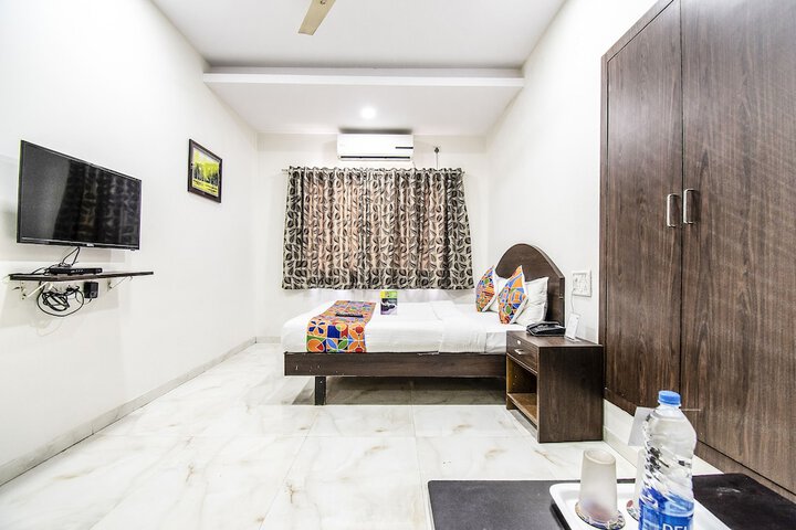 Room 15 of 24
