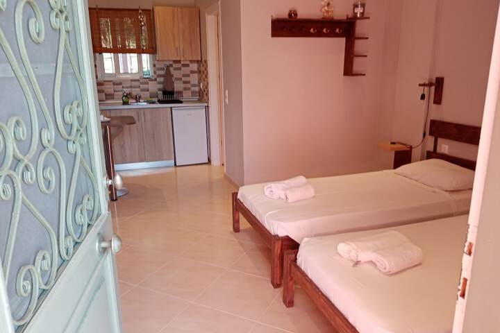 Room 20 of 105