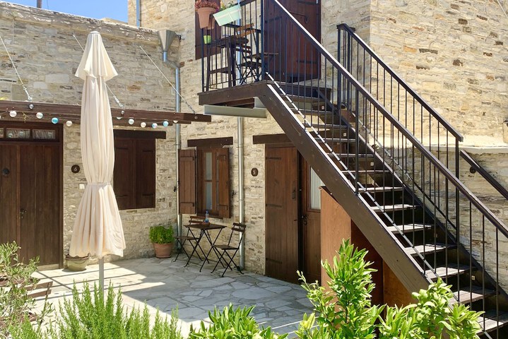 Terrace/Patio 39 of 40