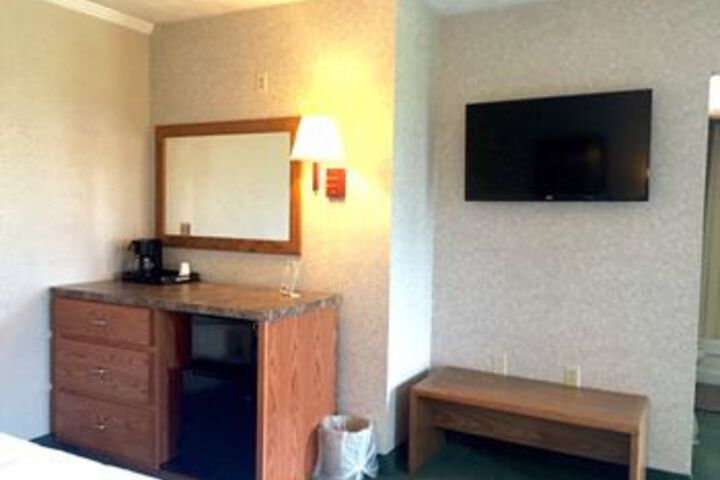 Room 22 of 43