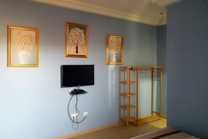 Room 20 of 23