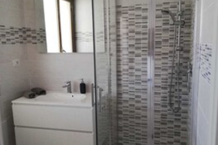 Room 5 of 35