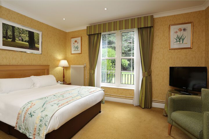 Room 3 of 51