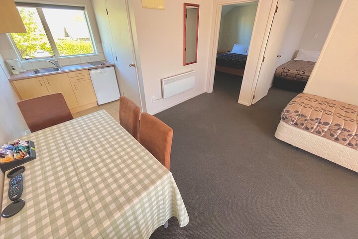 Room 5 of 24
