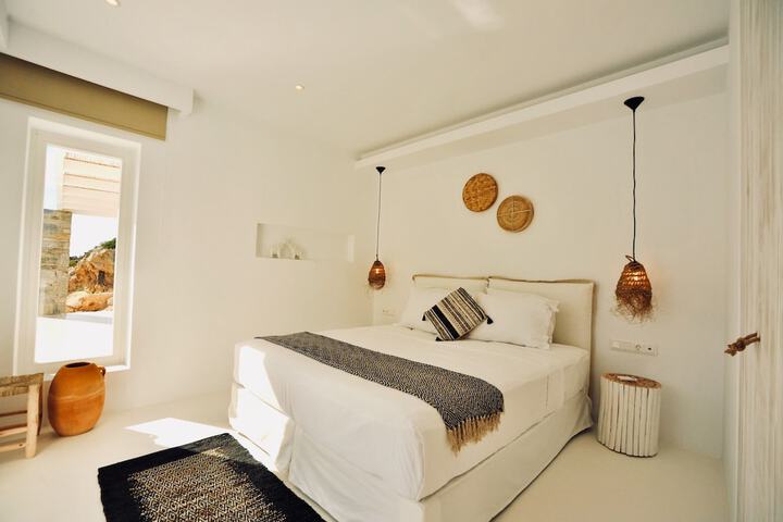 Room 5 of 31