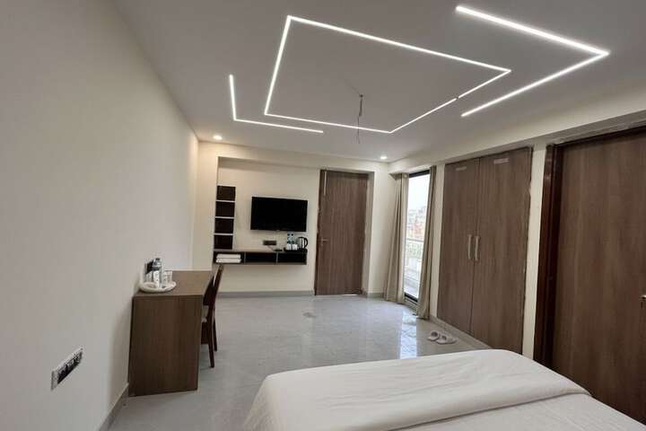 Room 15 of 47