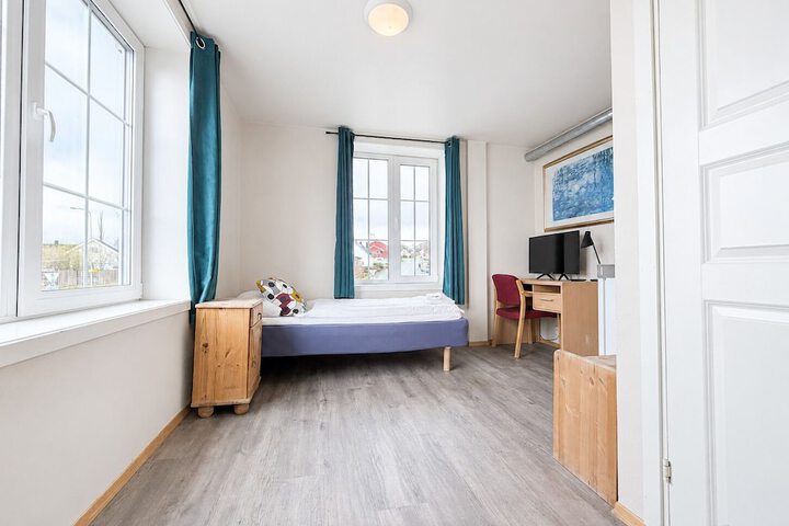 Room 3 of 17