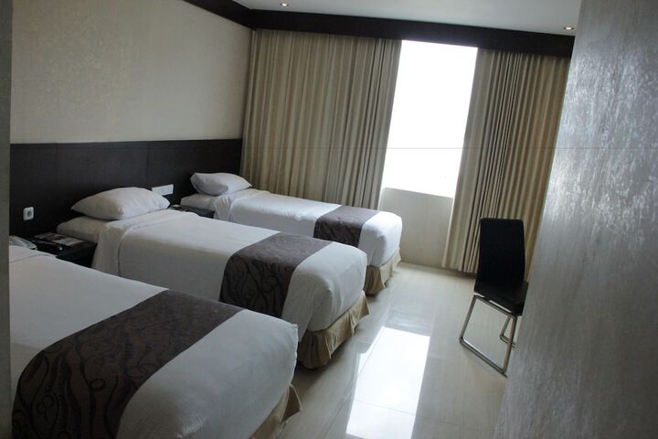 Room 15 of 68