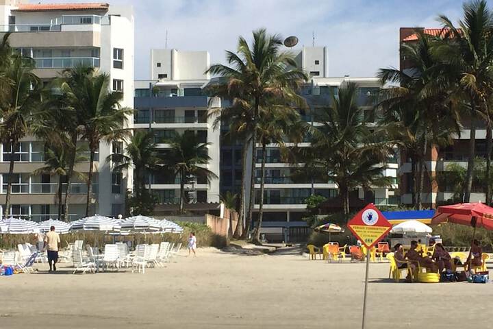 Beach 402 of 487
