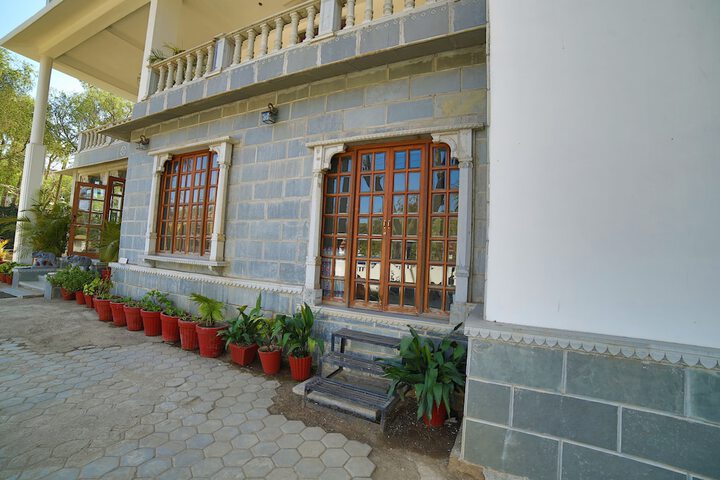 Hotel 76 of 77