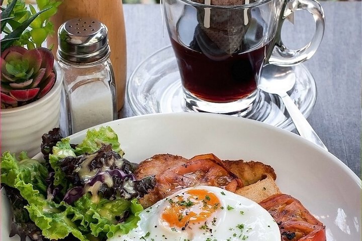 Breakfast/Coffee Service 38 of 47