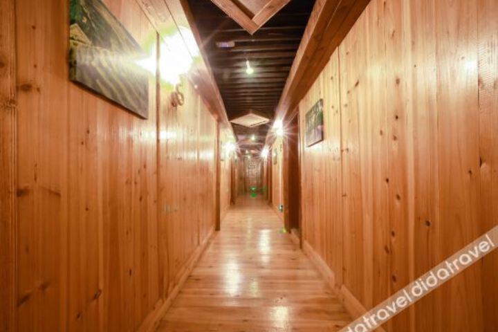 Hotel Interior 9 of 12