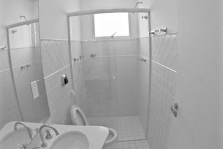 Room 7 of 79
