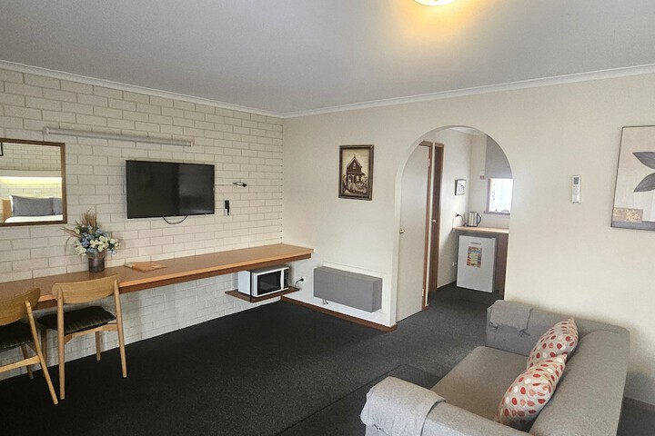 Room 20 of 37