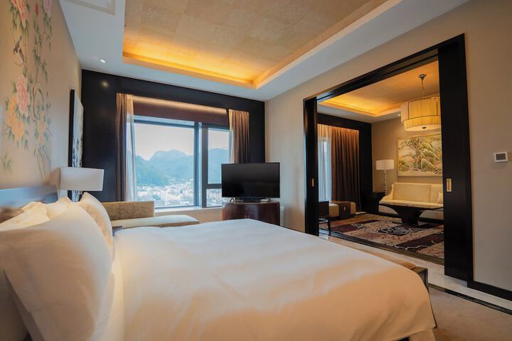 Room 20 of 109
